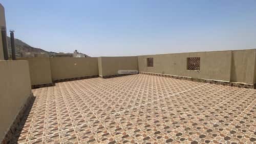 5 bedroom apartment in Umm Al Joud 18