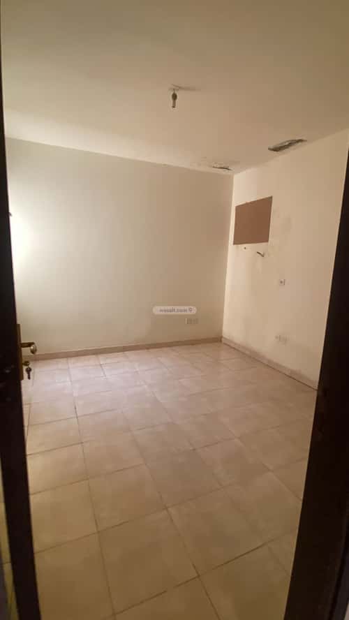 5 bedroom apartment in Umm Al Joud 3