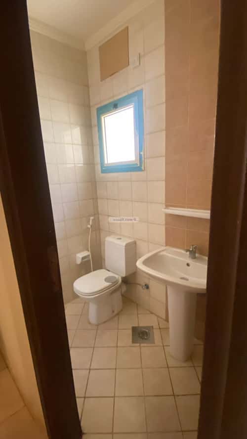 5 bedroom apartment in Umm Al Joud 9