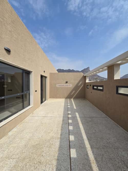 4 bedroom apartment in Batha Quraysh 4