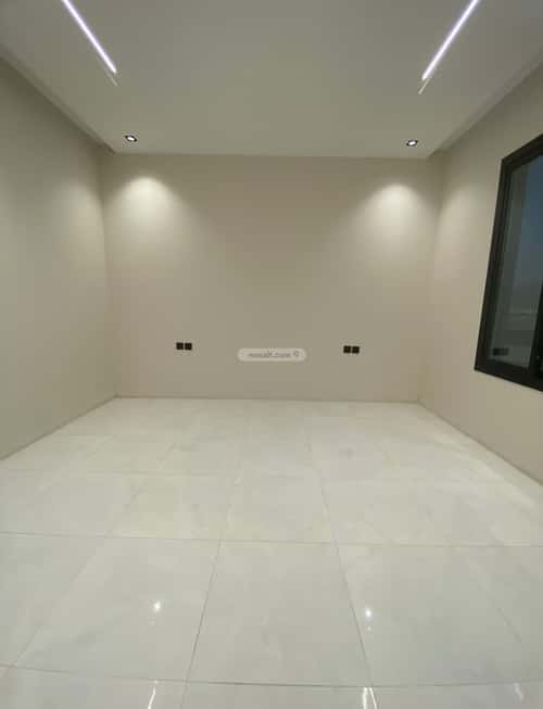 4 bedroom apartment in Al Sharayea 11