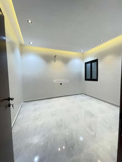 9 bedroom villa in Al Ukayshiyyah 5