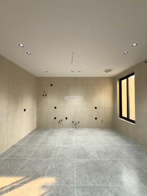 5 bedroom apartment in Al Shawqiyyah 7