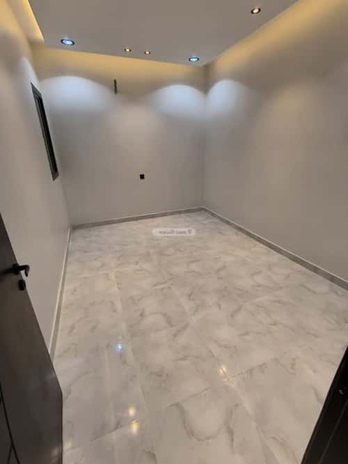 6 bedroom villa in Al Ukayshiyyah 5