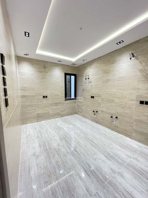 9 bedroom villa in Al Qashashiyah Al Jadid 18