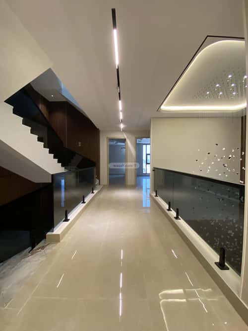 8 bedroom villa in Al Awali 1