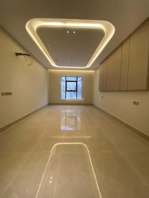 8 bedroom villa in Al Awali 7
