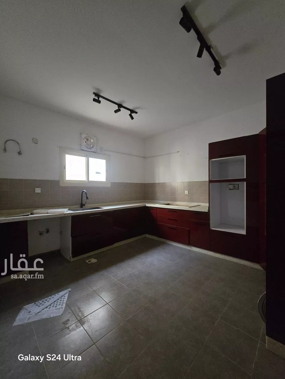 8 bedroom villa in Al Gharbiyah, Jeddah 4
