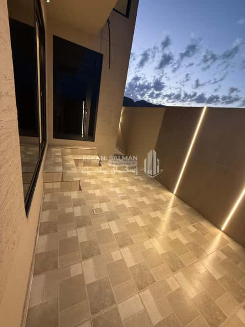 8 bedroom villa in Al Awali 7