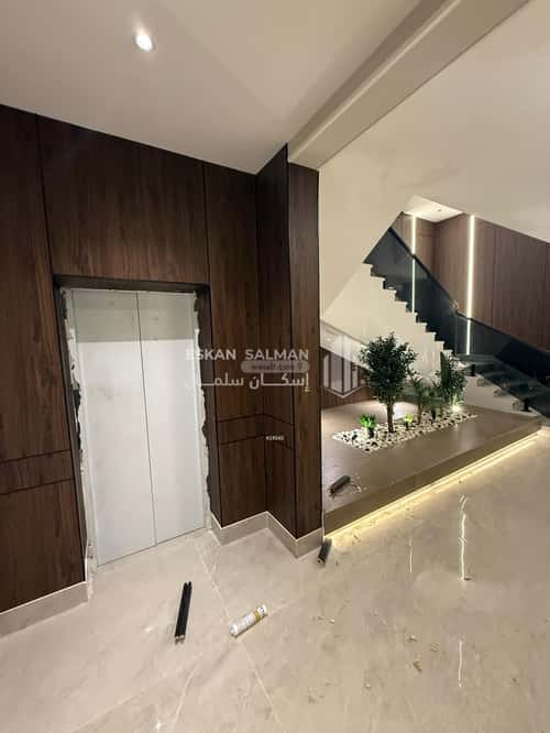 8 bedroom villa in Al Awali 5