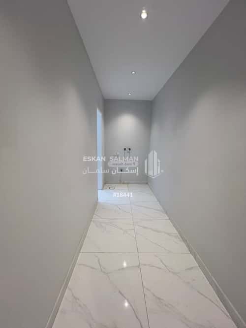 6 bedroom villa in Al Shamiyah Al Jadid 10