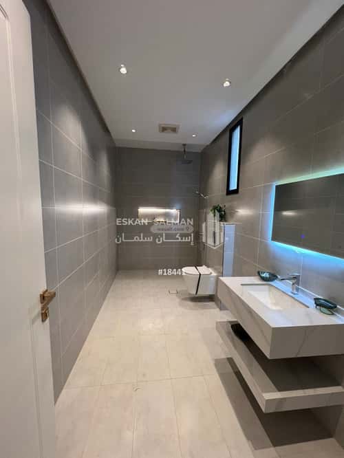 6 bedroom villa in Al Shamiyah Al Jadid 7
