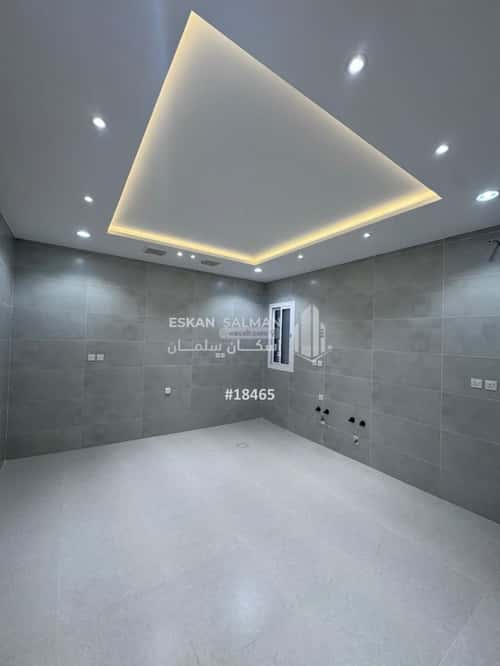 4 bedroom apartment in King Fahd 5