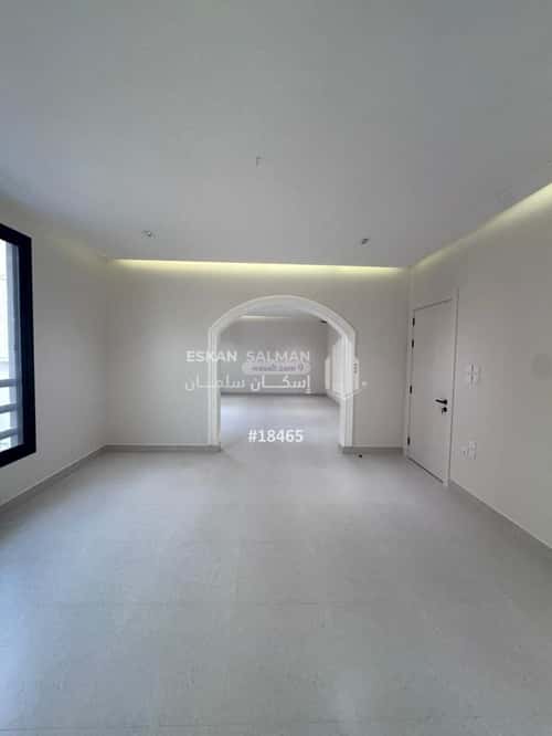 4 bedroom apartment in King Fahd 10