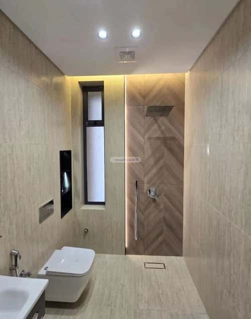 5 bedroom apartment in Al Hamra 4