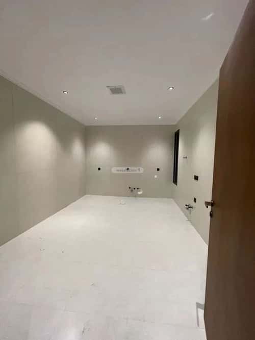 5 bedroom apartment in Batha Quraysh 13