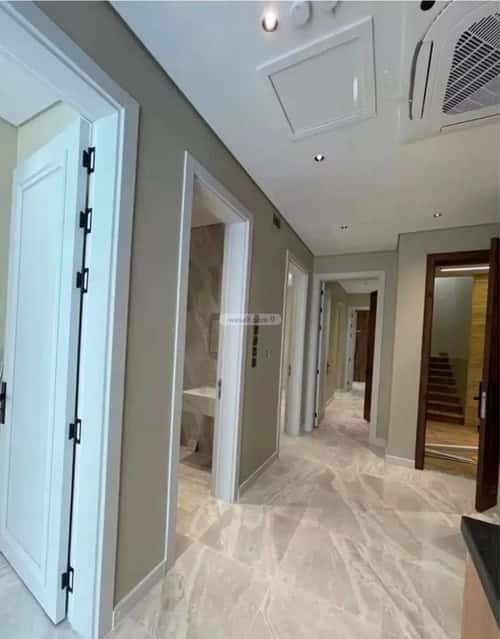 4 bedroom apartment in Batha Quraysh 13