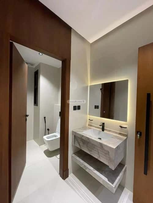 5 bedroom apartment in Batha Quraysh 2