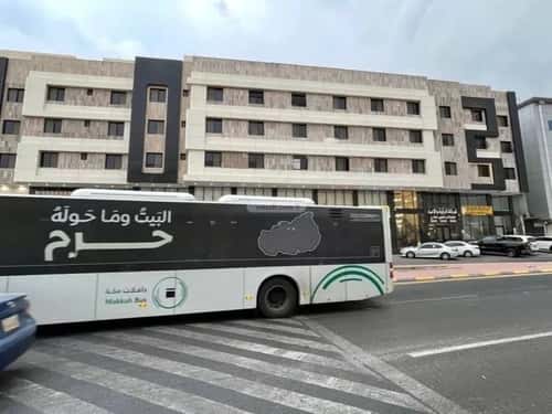 6 bedroom apartment in Batha Quraysh 6