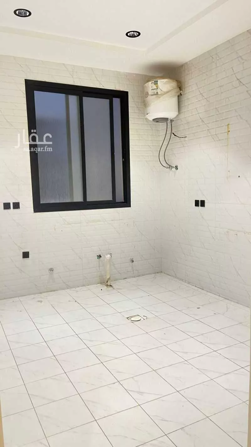 5 bedroom apartment in Tuwaiq, Riyadh 4