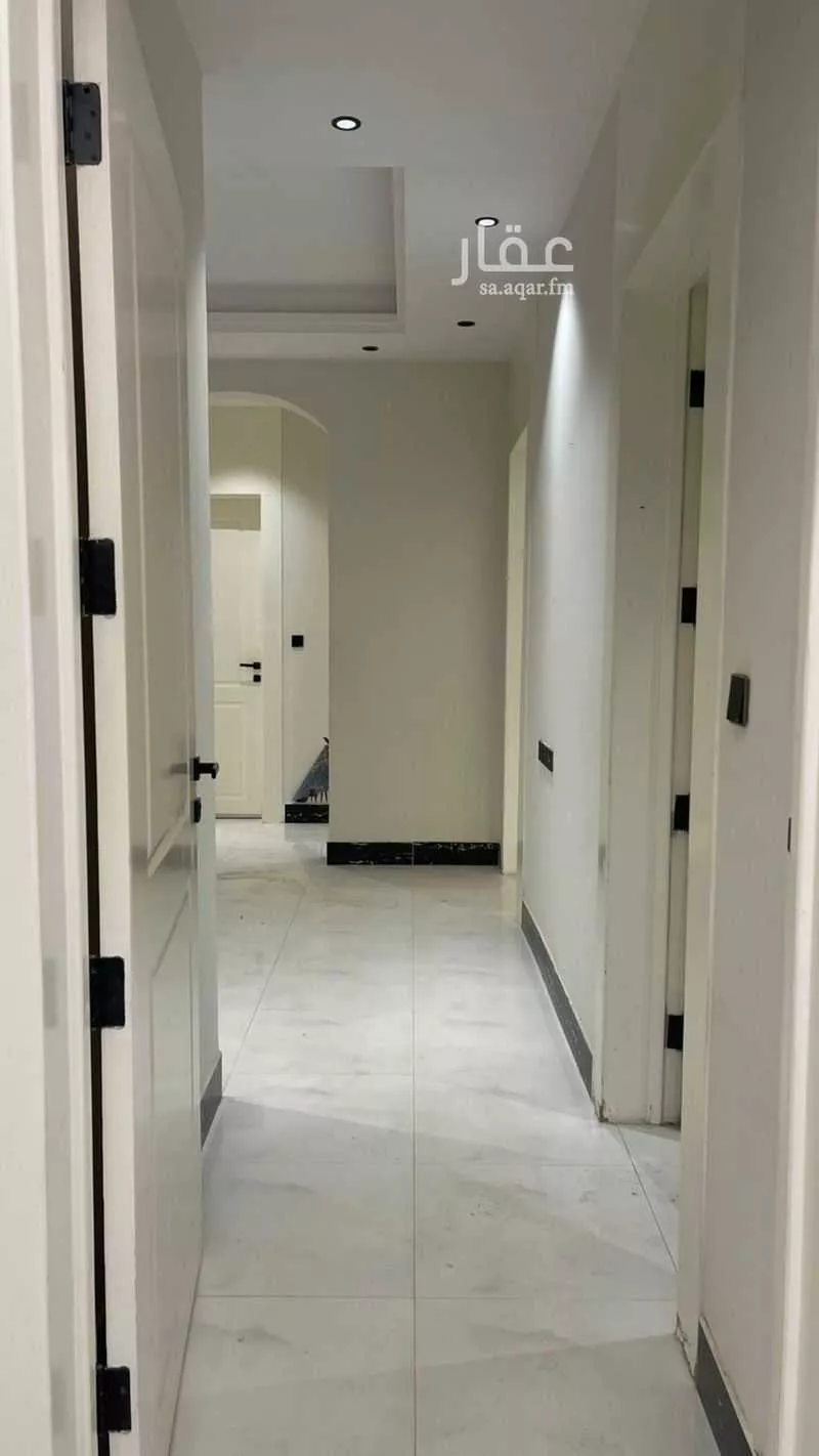 5 bedroom apartment in Tuwaiq, Riyadh 5