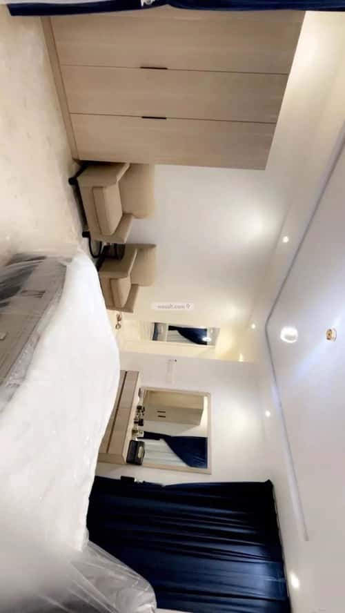 4 bedroom apartment in Batha Quraysh 13