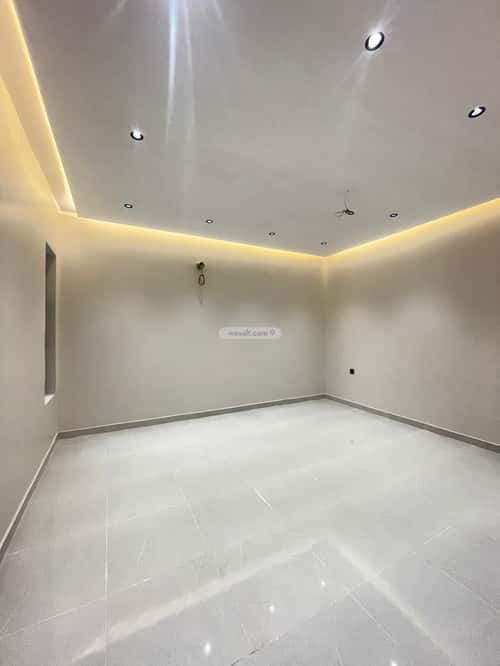 9 bedroom villa in Al Qashashiyah Al Jadid 4