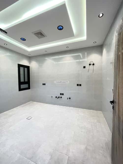 9 bedroom villa in Al Qashashiyah Al Jadid 16