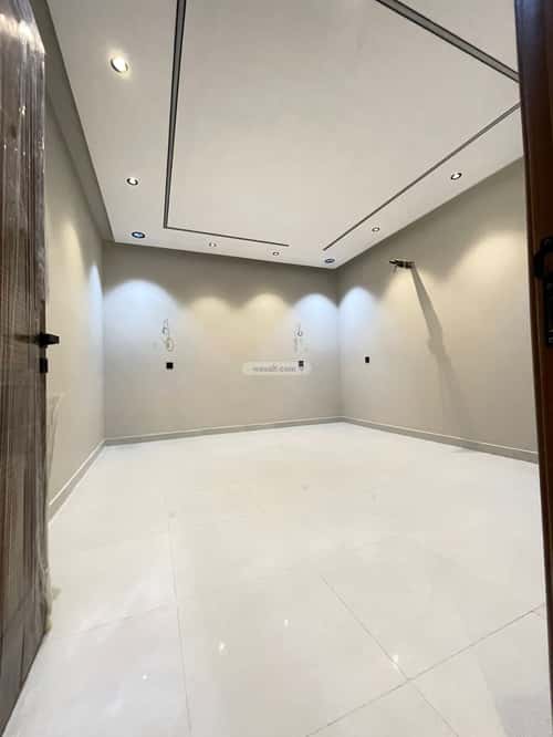 9 bedroom villa in Al Qashashiyah Al Jadid 8