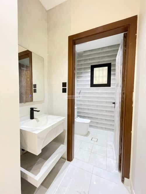 9 bedroom villa in Al Qashashiyah Al Jadid 4