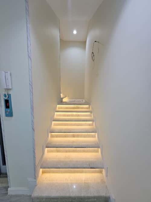 7 bedroom villa in Al Nawariyyah 1