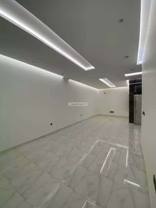 5 bedroom villa in Al Hajlah Al Jadid 2