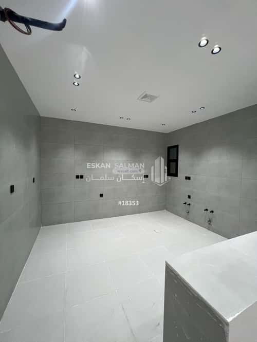 6 bedroom apartment in Al Shawqiyyah 6