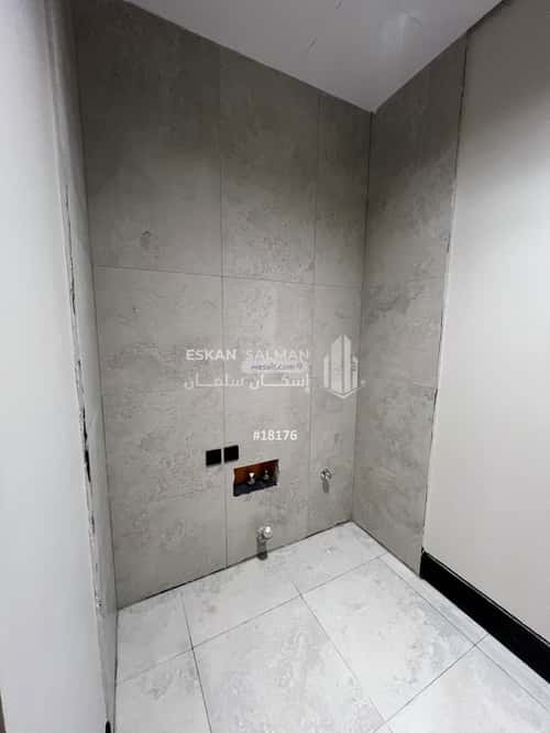 5 bedroom apartment in Al Shawqiyyah 2