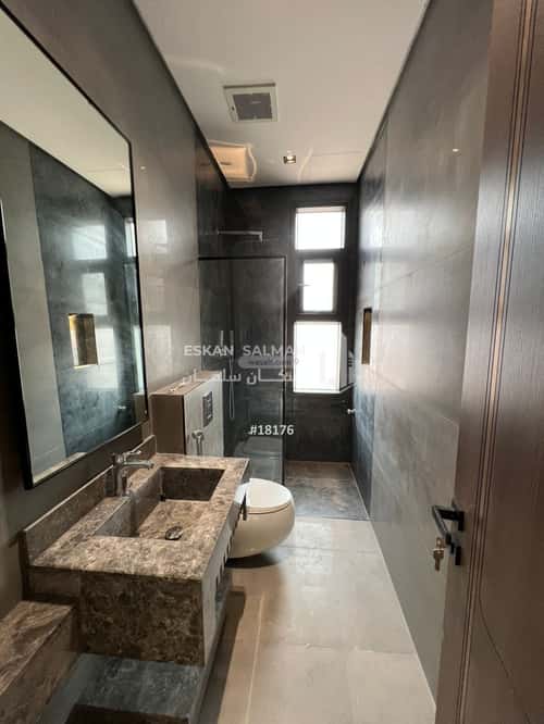 5 bedroom apartment in Al Shawqiyyah 3