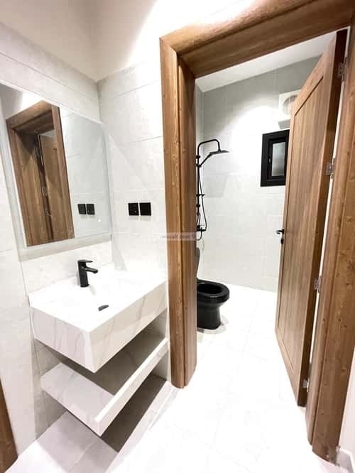 4 bedroom apartment in Batha Quraysh 1
