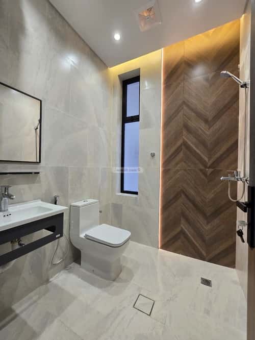 6 bedroom apartment in Al Sharayea 16