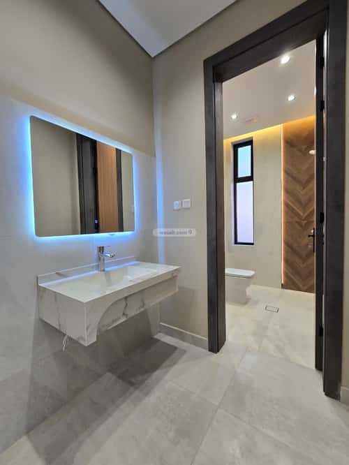 6 bedroom apartment in Al Sharayea 12