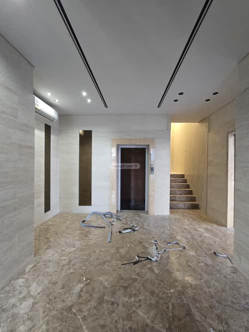6 bedroom apartment in Al Sharayea 13