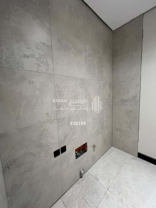 5 bedroom apartment in Al Shawqiyyah 5