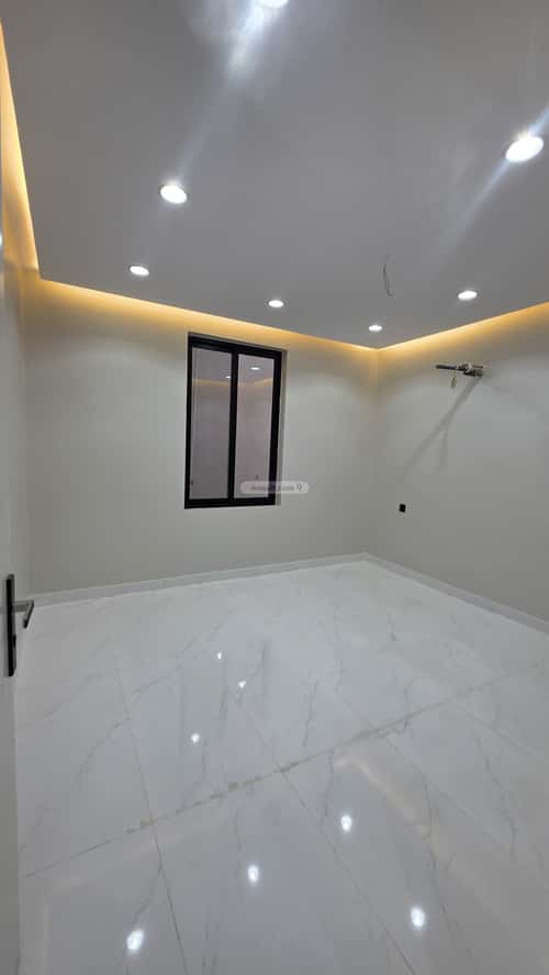8 bedroom villa in Al Shamiyah Al Jadid 18