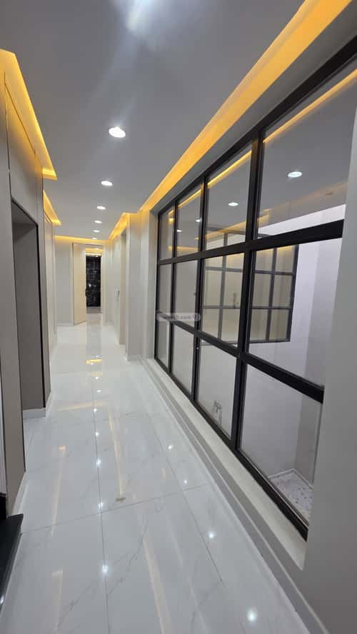 8 bedroom villa in Al Shamiyah Al Jadid 15