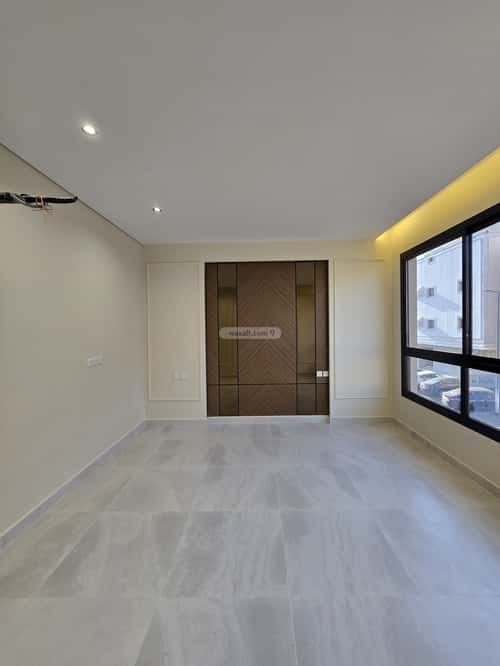 6 bedroom apartment in Al Sharayea 6
