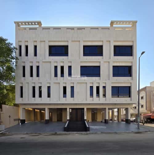 6 bedroom apartment in Al Sharayea 1