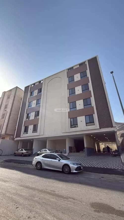 7 bedroom apartment in Jabal Al Nour, Makkah 9