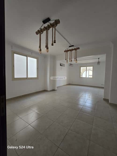 8 bedroom villa in Al Gharbiyah, Jeddah 7