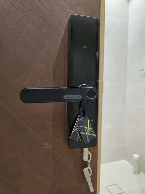 5 bedroom apartment in Al Sharayea 4