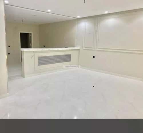 8 bedroom villa in King Fahd 4