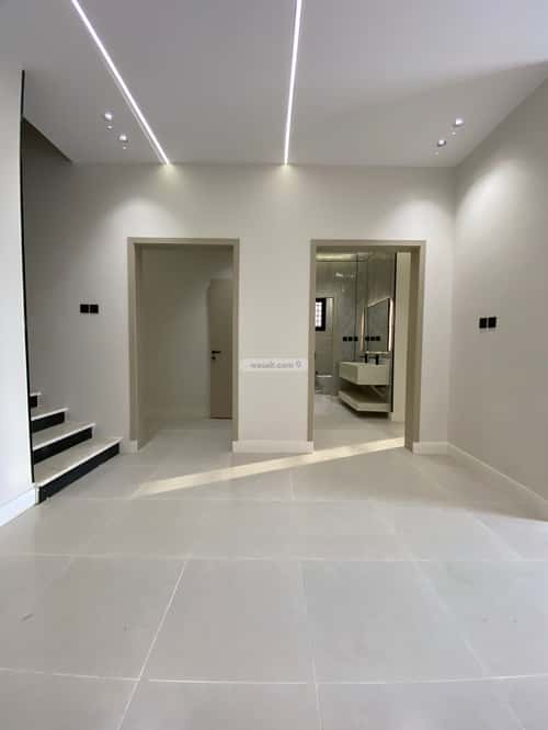 5 bedroom apartment in Batha Quraysh 2