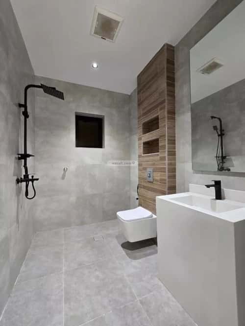 8 bedroom villa in Al Shamiyah Al Jadid 3